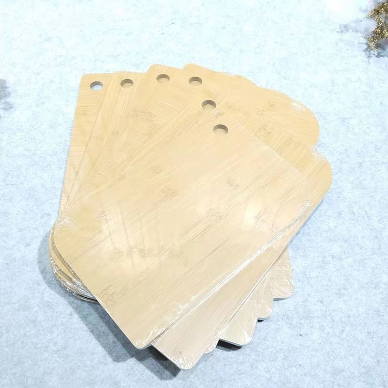 Jiehao natural bamboo kitchen restaurant creative home fruit cutting board can hang rolling cutting board solid cutting board details Picture