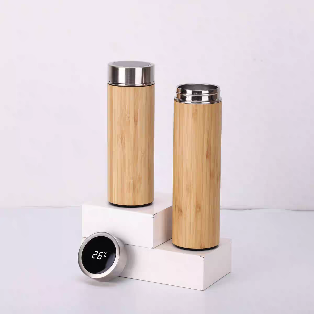 Creative stainless steel cup thermos cup temperature display bamboo cup intelligent temperature measurement bamboo 500ml bamboo water cup