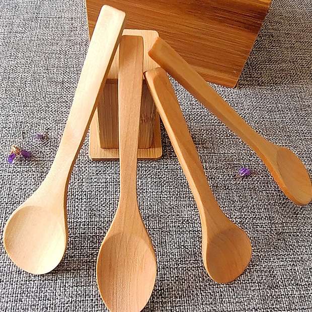Yiwu good goods wooden spoon wholesale Japanese small spoon dessert honey spoon small solid wood gift wooden spoon